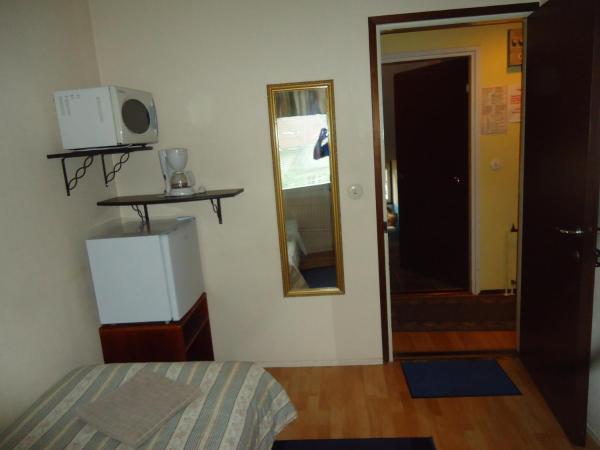 Hotel Lamminpää : photo 5 de la chambre chambre simple avec salle de bains commune