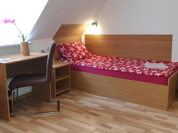 Pension Haus Baron 1 Neckarau : photo 7 de la chambre chambre double Économique