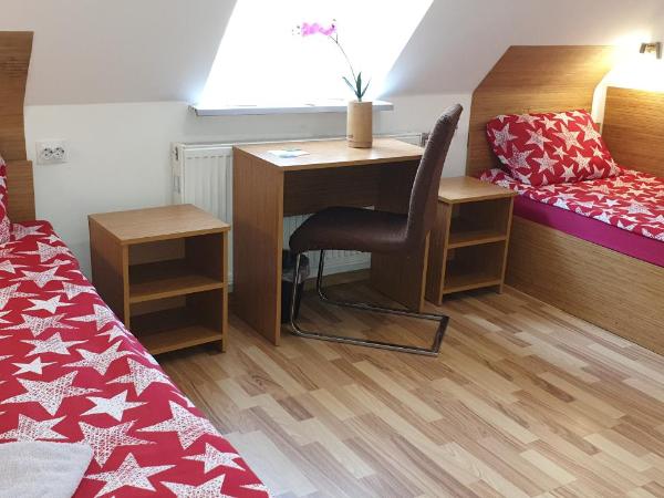 Pension Haus Baron 1 Neckarau : photo 8 de la chambre chambre double Économique