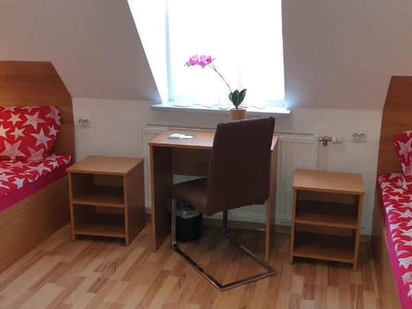 Pension Haus Baron 1 Neckarau : photo 10 de la chambre chambre double Économique