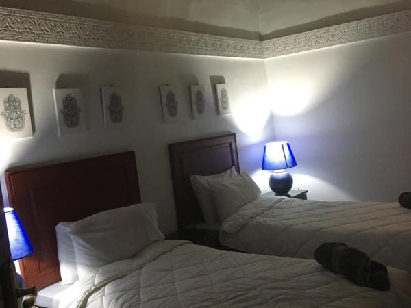 Dar Iman : photo 1 de la chambre chambre lits jumeaux standard