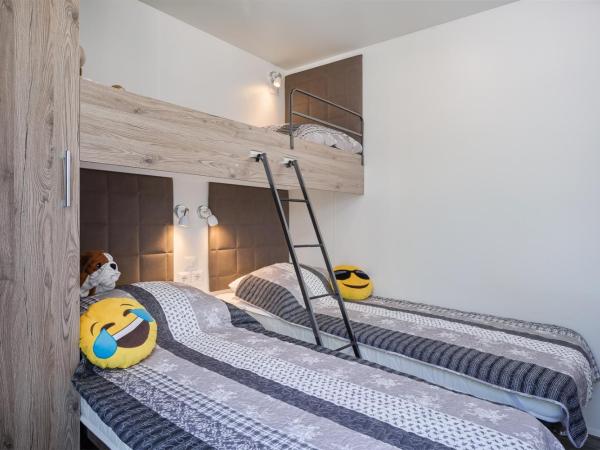 Mobile Homes - Lanterna Premium Camping Resort : photo 2 de la chambre mobile home premium family