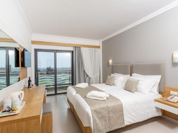 Rhodos Horizon City-Adults Only : photo 1 de la chambre chambre double - vue sur mer