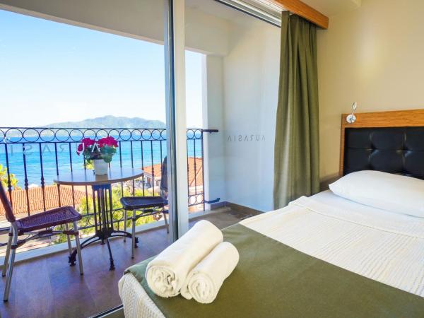 Aurasia Sea Side Hotel : photo 3 de la chambre chambre double - vue sur mer
