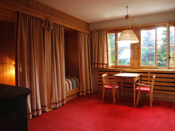 Arche de Noé B&B : photo 1 de la chambre chambre double avec salle de bains commune et balcon 