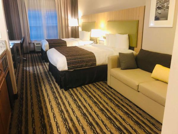 Country Inn & Suites by Radisson, Nashville Airport East, TN : photo 3 de la chambre chambre lit queen-size premium avec 2 lits queen-size