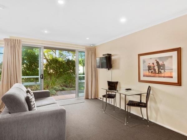 Aristotles North Shore : photo 3 de la chambre studio indépendant avec baignoire spa