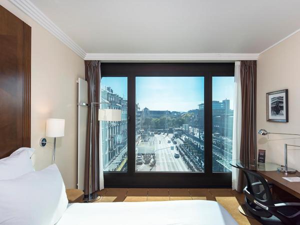 Warwick Geneva : photo 1 de la chambre chambre classique