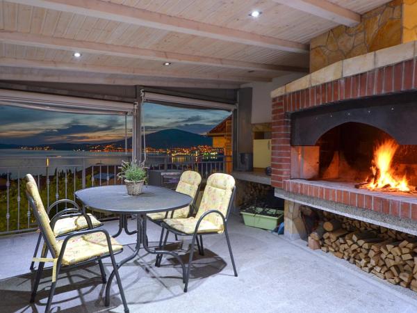 Apartments Tomislav : photo 1 de la chambre appartement - vue sur jardin