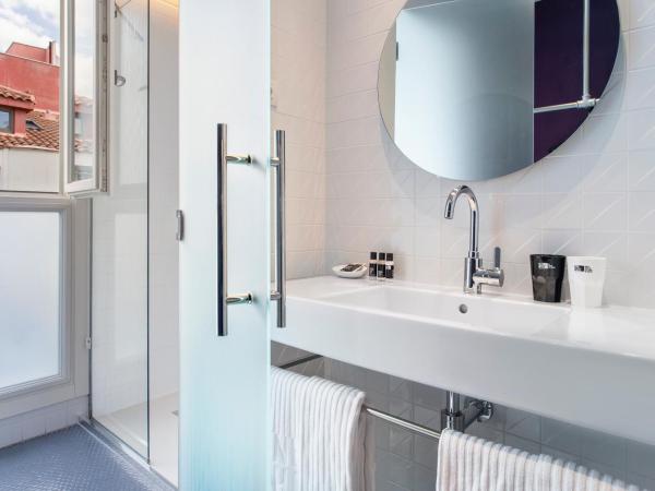 One Shot Prado 23 : photo 3 de la chambre chambre double ou lits jumeaux supérieure avec terrasse