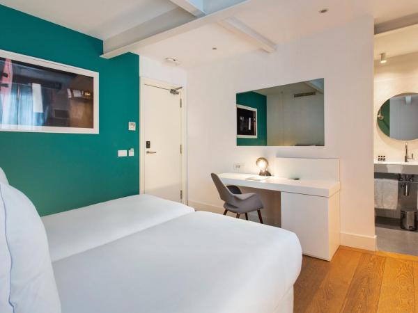 One Shot Prado 23 : photo 4 de la chambre chambre double ou lits jumeaux standard