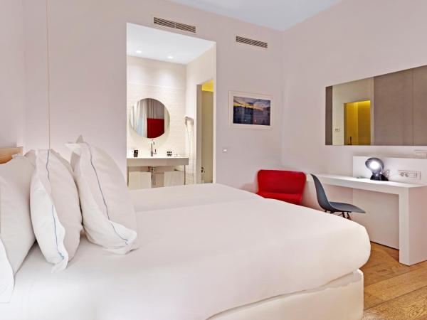 One Shot Prado 23 : photo 9 de la chambre chambre double ou lits jumeaux Économique