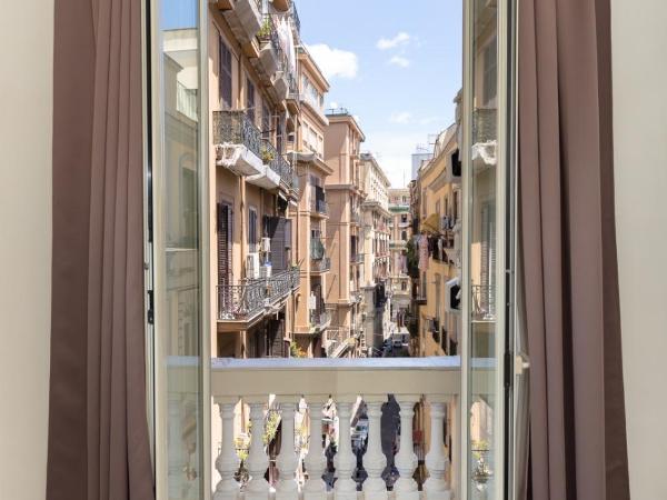 B&B Depretis19 : photo 7 de la chambre chambre double Économique