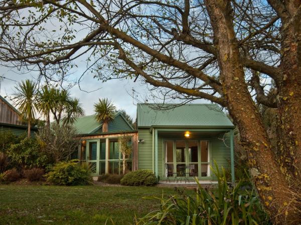 Whakaipo Lodge : photo 2 de la chambre suite deluxe avec lit king-size