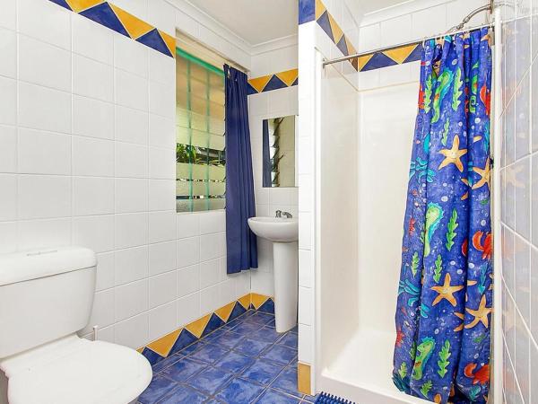 Caravella Backpackers : photo 2 de la chambre chambre double ou lits jumeaux avec terrasse