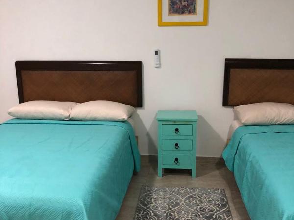 Airport Sleepy Inn : photo 6 de la chambre chambre triple confort avec douche