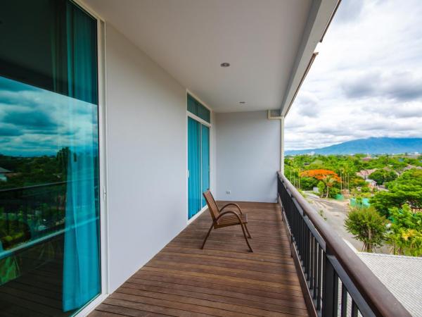 Khammon Lanna Resort Chiang Mai : photo 6 de la chambre suite junior avec balcon