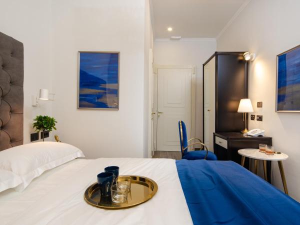 Villa Brandestini : photo 5 de la chambre chambre double avec balcon