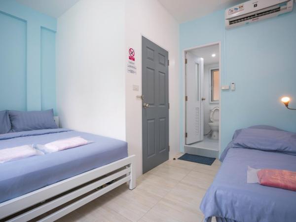 Dhub Hostel Donmueng : photo 1 de la chambre chambre triple basique
