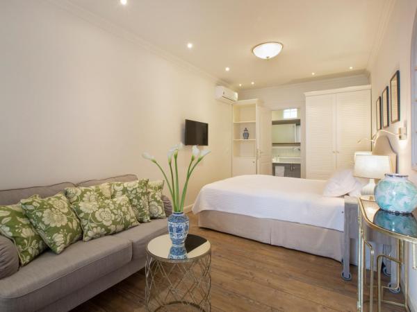 Despotiko Hotel : photo 9 de la chambre chambre lits jumeaux standard avec lit d'appoint