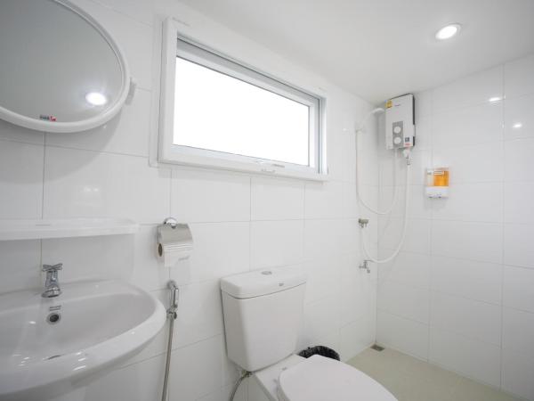 Dhub Hostel Donmueng : photo 5 de la chambre chambre double Économique