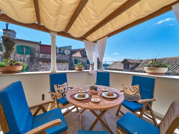 Villa Pergola : photo 5 de la chambre appartement de luxe avec terrasse