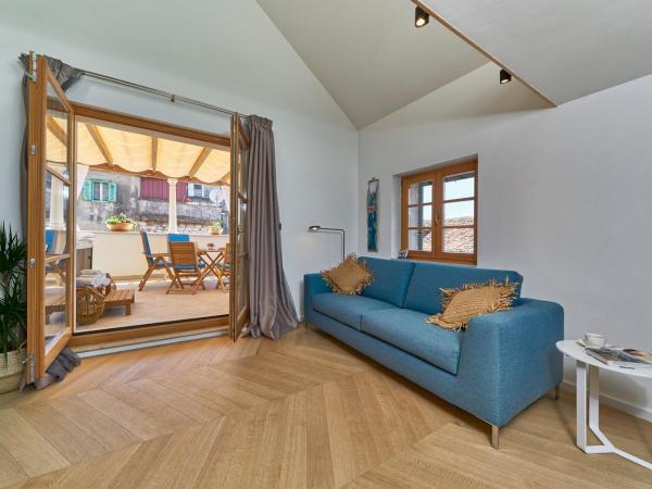 Villa Pergola : photo 8 de la chambre appartement de luxe avec terrasse