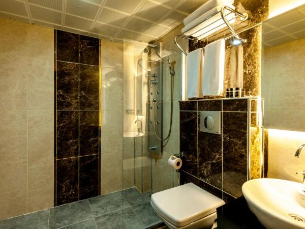 A Palace Suites : photo 2 de la chambre chambre double