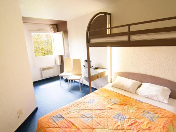 EGG HOTEL - HOTEL LES GENS DE MER Dieppe : photo 2 de la chambre chambre triple