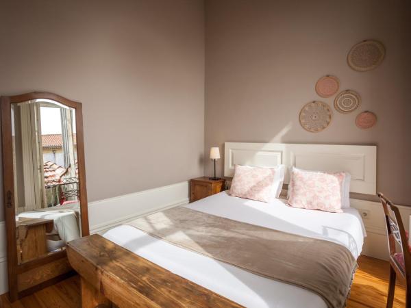 Being Porto Hostel : photo 4 de la chambre chambre double