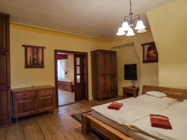 Pension Pod Radnicí : photo 9 de la chambre suite 2 chambres