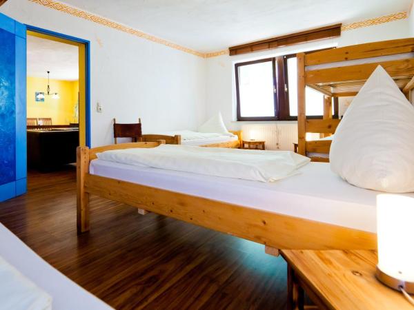 Gästehaus Mezcalero : photo 6 de la chambre appartement confort (4-8 adultes)