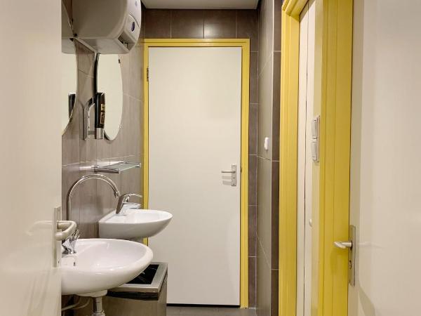 Hostel The Globe : photo 3 de la chambre lits superposés en dortoir mixte (10 adultes)