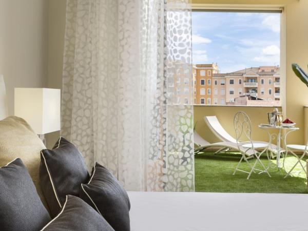 Luxury Rooms & Suites : photo 6 de la chambre suite avec terrasse 