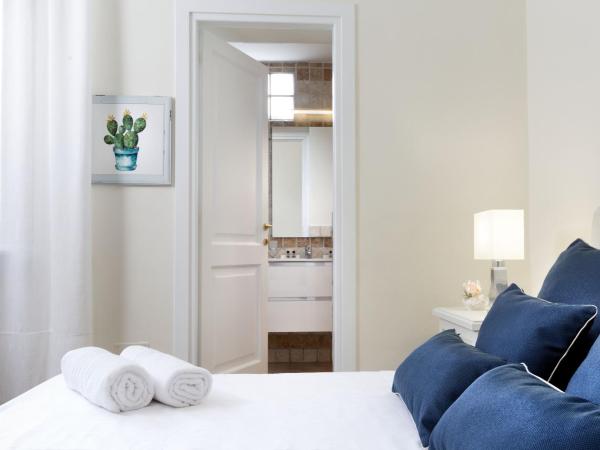 Luxury Rooms & Suites : photo 3 de la chambre suite lit queen-size deluxe