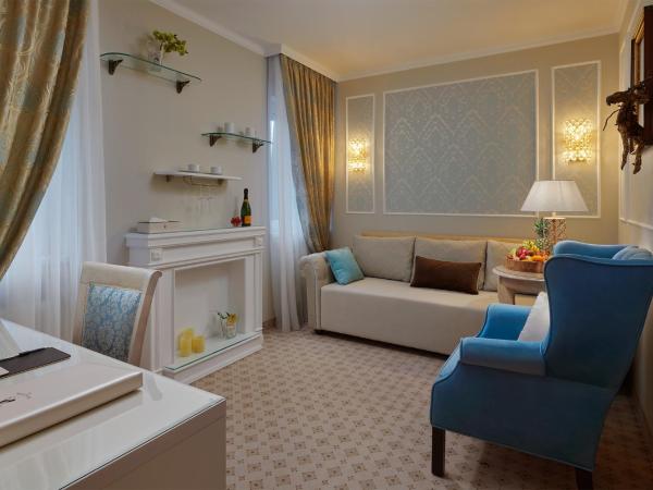 Honour and Grace Hotel : photo 1 de la chambre suite junior