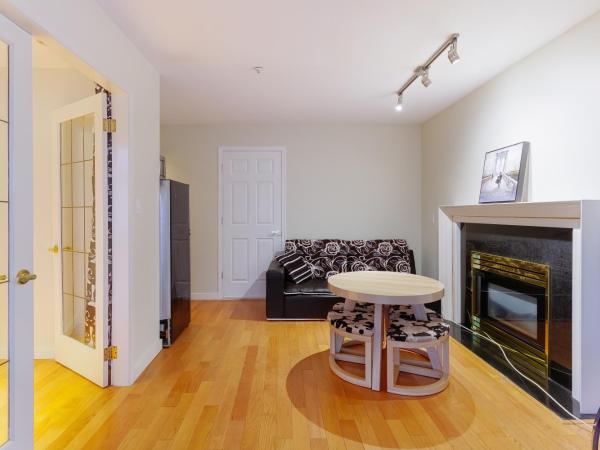 Convenient to Attractions & Close To Airport : photo 1 de la chambre suite 1 chambre