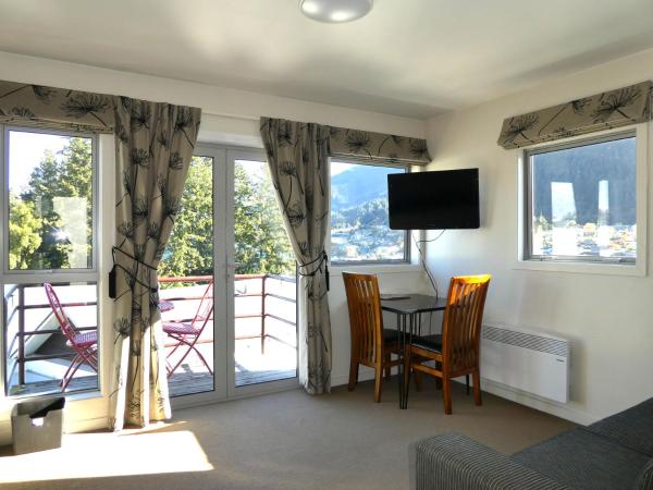 Caples Court Motel & Apartments : photo 7 de la chambre appartement 1 chambre - vue sur lac