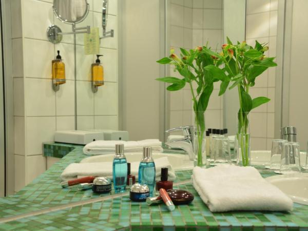 Hotel Domicil Berlin by Golden Tulip : photo 2 de la chambre chambre lits jumeaux supérieure