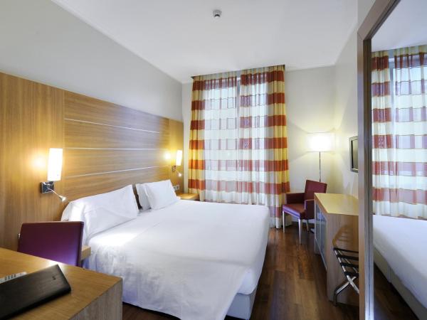 Hotel Canada : photo 6 de la chambre chambre double