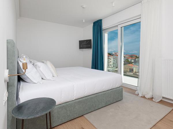 Hotel In Excelsis : photo 8 de la chambre suite royale - vue sur mer