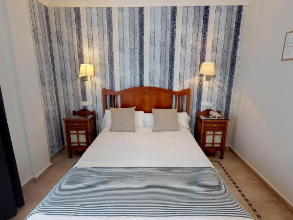 Hotel Boutique MR Palau Verd - Adults Only : photo 6 de la chambre chambre double ou lits jumeaux