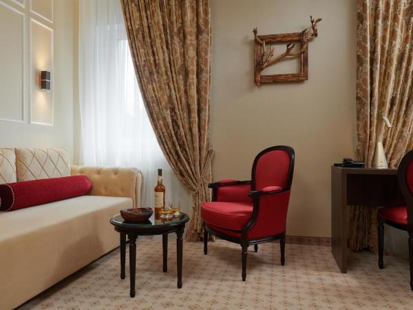Honour and Grace Hotel : photo 4 de la chambre chambre deluxe double ou lits jumeaux