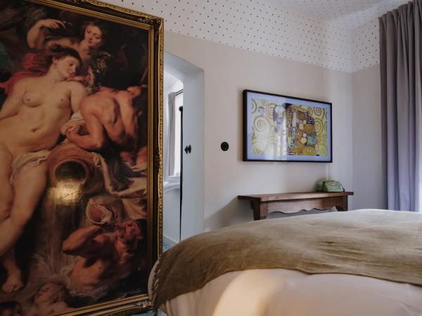 Monastery Garden Bistro & Rooms : photo 5 de la chambre chambre double