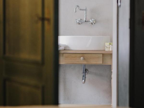 Monastery Garden Bistro & Rooms : photo 6 de la chambre chambre double deluxe