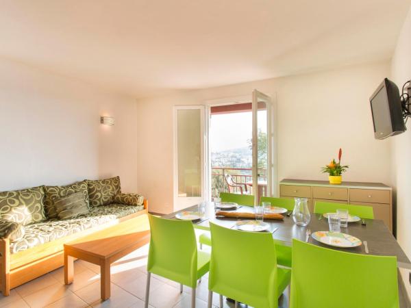 Village Vacances Le Parc Des Chênes (by Popinns) : photo 4 de la chambre appartement supérieur (5 personnes)