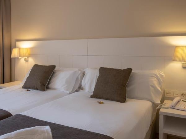 Hotel Rosamar Maxim 4*- Adults Only : photo 2 de la chambre chambre double ou lits jumeaux