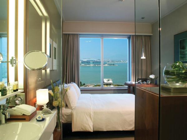 Novotel Citygate Hong Kong : photo 2 de la chambre chambre supérieure avec 1 lit queen-size