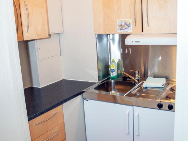 Sandmoen Bed & Breakfast, Free Parking : photo 3 de la chambre apartment (3 adults) with free parking