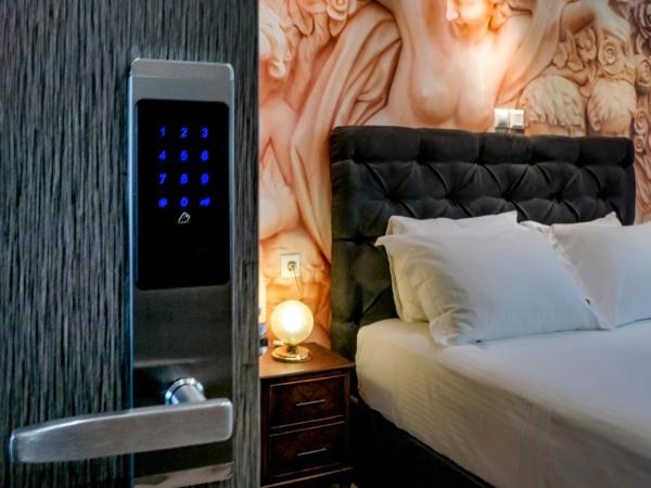 Pallada Athens boutique rooms & apartments : photo 4 de la chambre suite junior